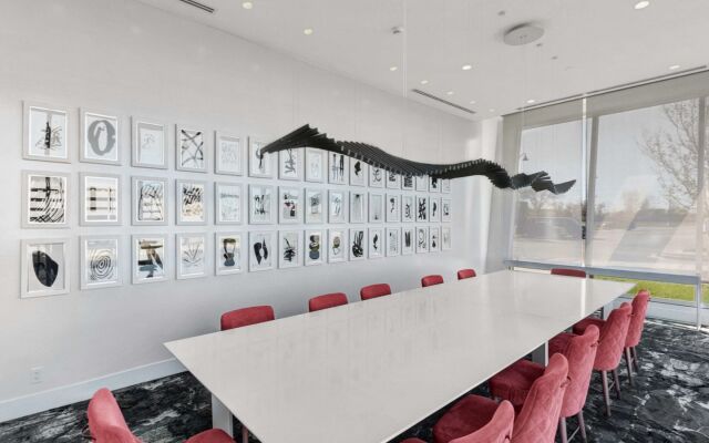 The Rose Hotel Chicago O’Hare, Tapestry Collection by Hilton