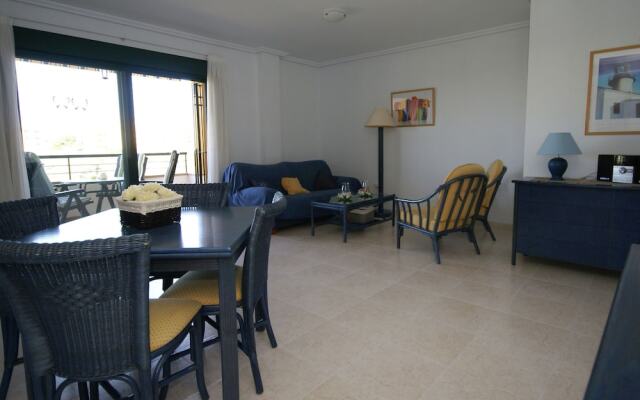 Superb Apartment Right On Beautiful 18 Hole Golf Course On The Costa Blanca