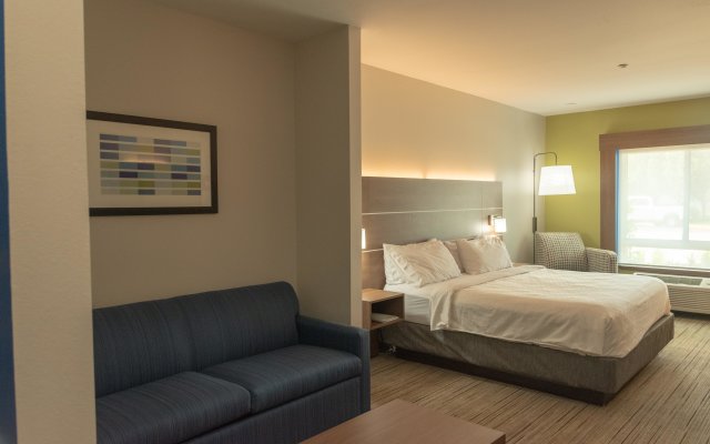 Holiday Inn Express Hotel & Suites Natchitoches, an IHG Hotel