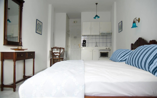 Erato Apartments