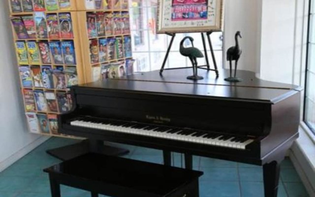 Branson Vacation Inn and Suites