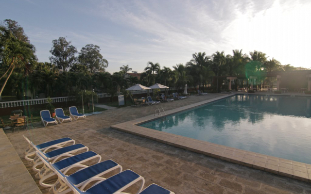Villa Los Laureles