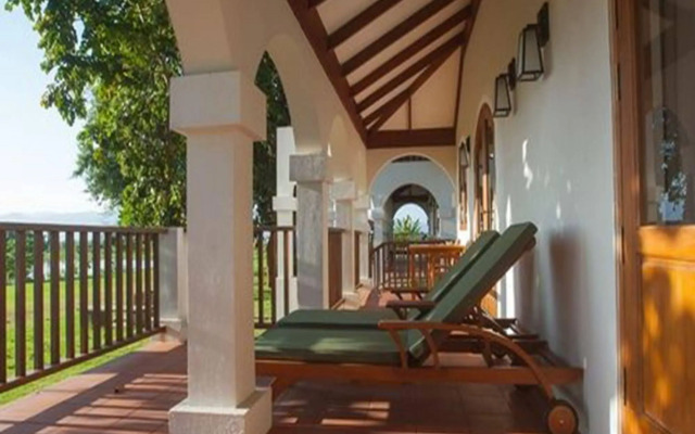 Sanctum Inle Resort
