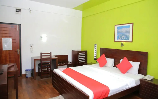 OYO 256 Subash Hotel
