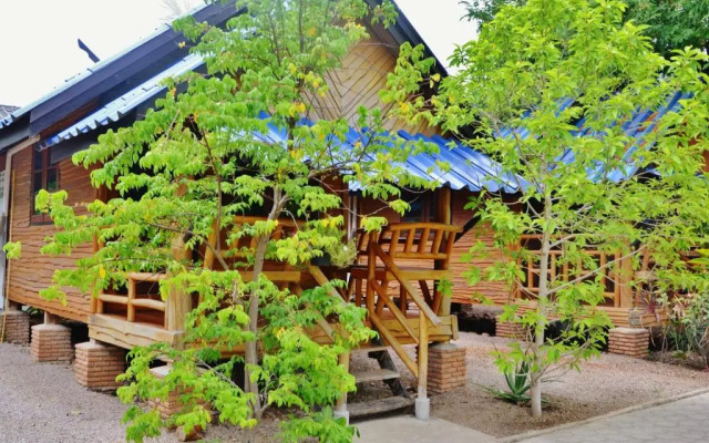 Suandarbporn Resort Mae Sot