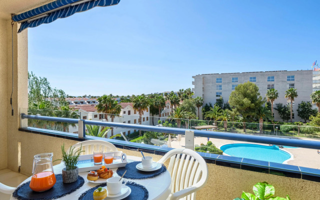 Apartamentos Estival Park