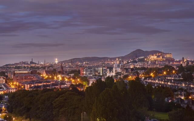 Holiday Inn Express Edinburgh City West, an IHG Hotel