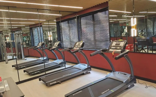 Отель Radisson Red Shanghai Wujiaochang