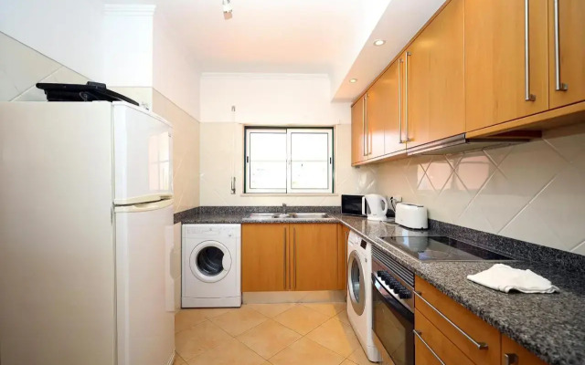 B73 - Luz Sun Holiday Apartment