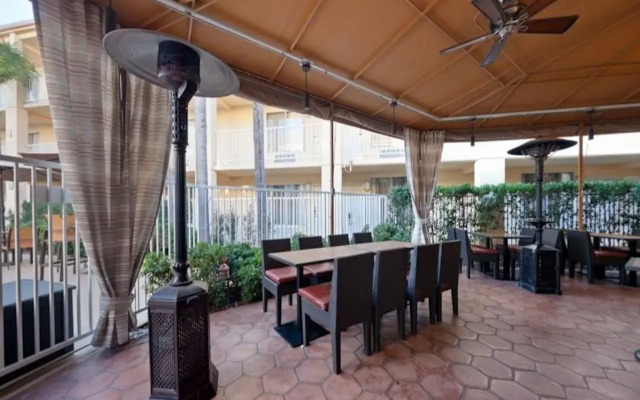 Radisson Hotel San Diego-Rancho Bernardo