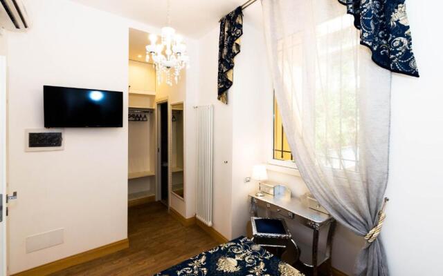 Roma Charming Rooms