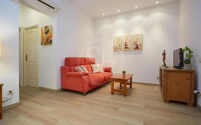 Bonito Apartamento Cerca de Plaza Espana
