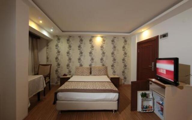 Grand Harsena Hotel