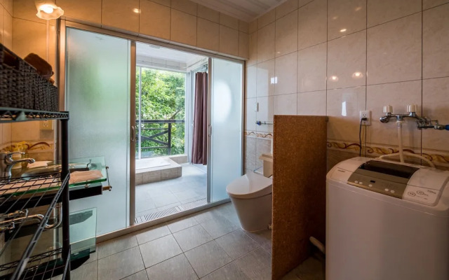 E-horizon Resort Condominium Yomitan