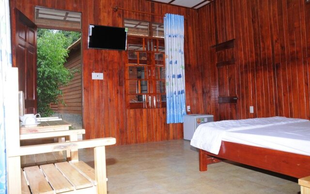 Nam Phuong Resort