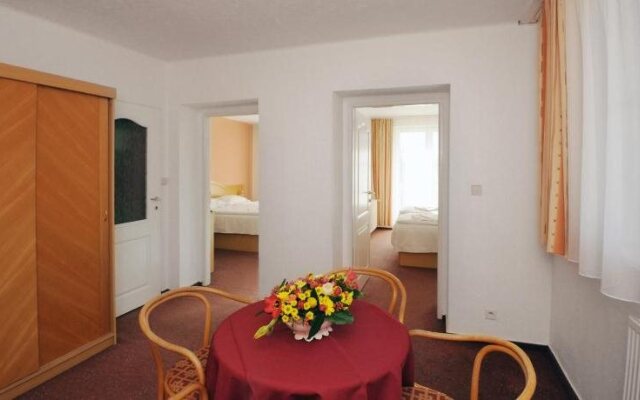 Hotel Svět