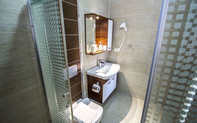 Villa West by Tatilpremium