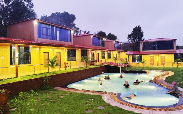 Arya Resort & Spa