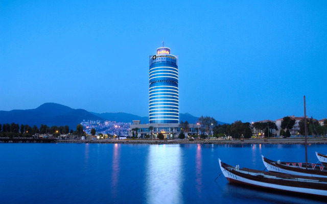 Wyndham Grand Izmir Ozdilek Thermal & Spa