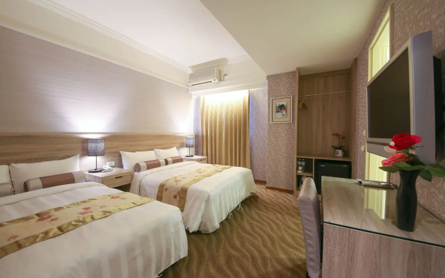 Unique Holiday Hotel