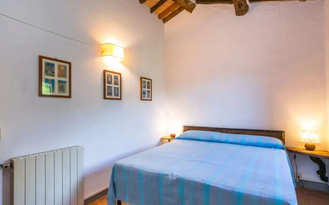 Podere Villa / Apt. Mezzo PCA100