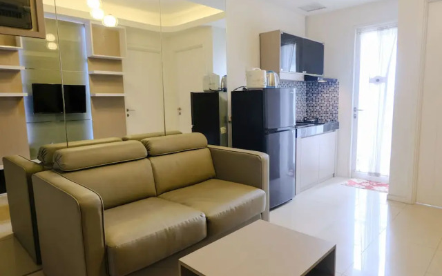 Comfy 2Br Apartment At Parahyangan Residence