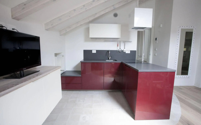 Villa Italia Luxury Suites and Apartments