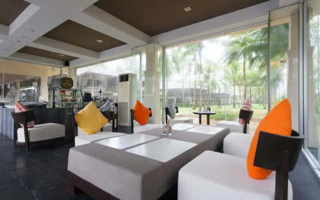 Grand Southsea Khaolak Beach Resort