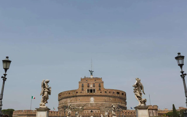 NAVONA, Old Rome Lodge