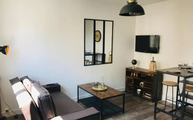 Appartement 2/3 pers, centre ville avec parking.