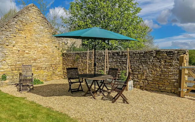 Stunning Barn Conversion - Rural Setting