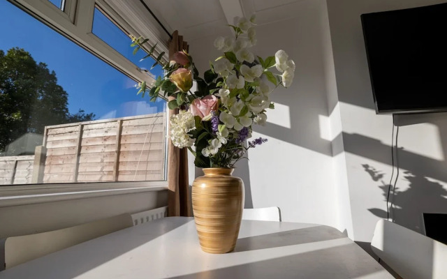 Immaculate 2-bed Apartment in Dartford