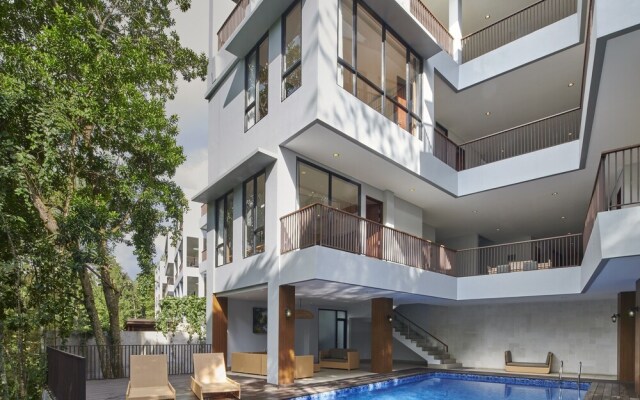 Radiance Hill View 10BR Villa with a Private heated swimming Pool