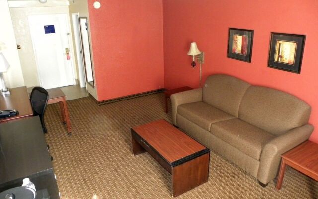 Studio 6 Fort Worth, TX – Downtown East