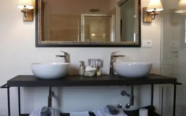 Luxury Rooms Sixty Six
