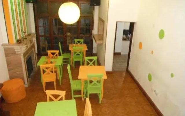 Happy Happy Hostel