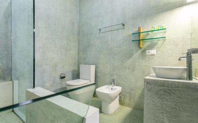 Luxury 4 Bedroom Apartment