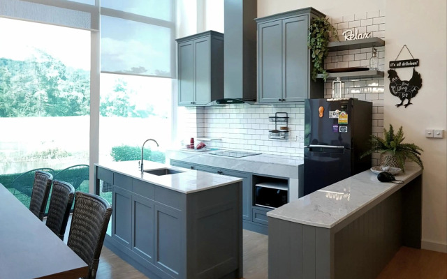 The Midst@ Royal hills Nakornayok