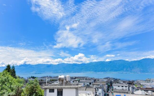 Old Fisher's Sentiment - Mountain-View & Sea-View Inn (Shuanglang Erhai Branch)