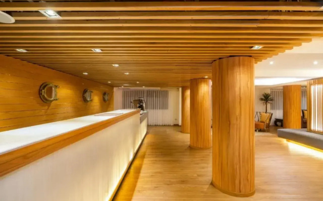 Arck Hotel