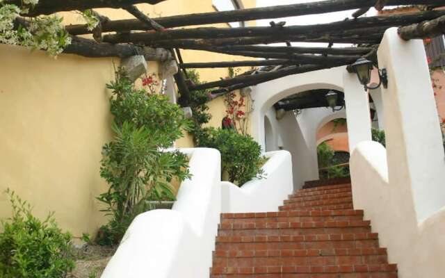 Apartment With 2 Bedrooms In Porto Cervo, With Furnished Garden And Wifi