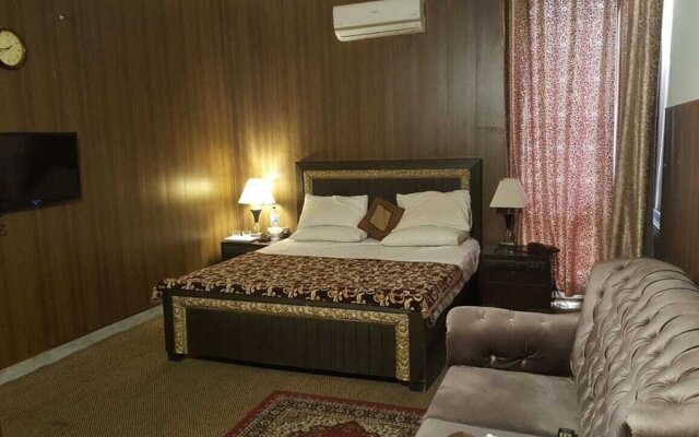 Lasani Continental Hotel Lahore
