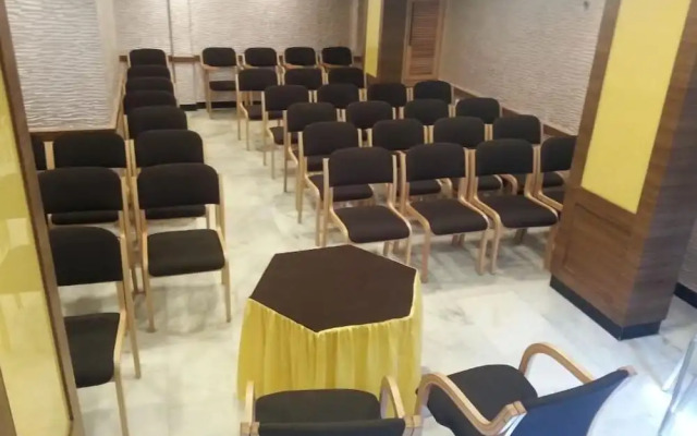 Hotel Naveen