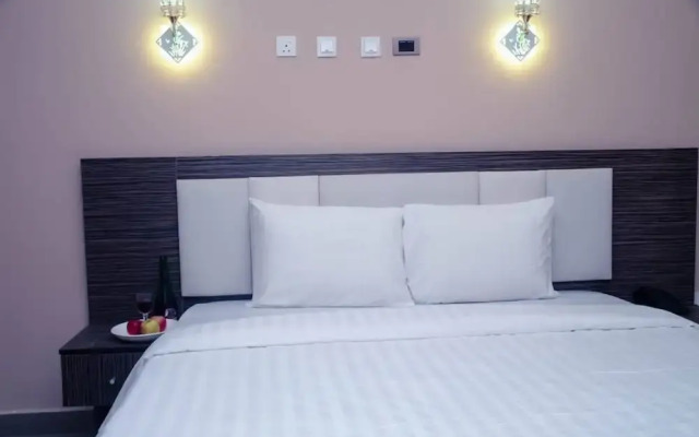 Mo-House Hotel and Event Center