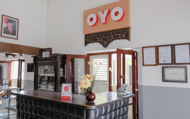 OYO 1028 Garuda Residence