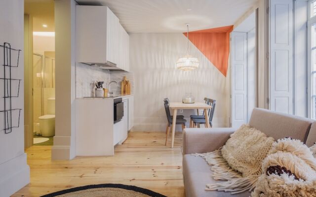 Boutique Rentals Flores Exclusive Charm