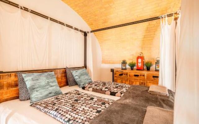 Liszt Designer 2Bedroom Center Apartment