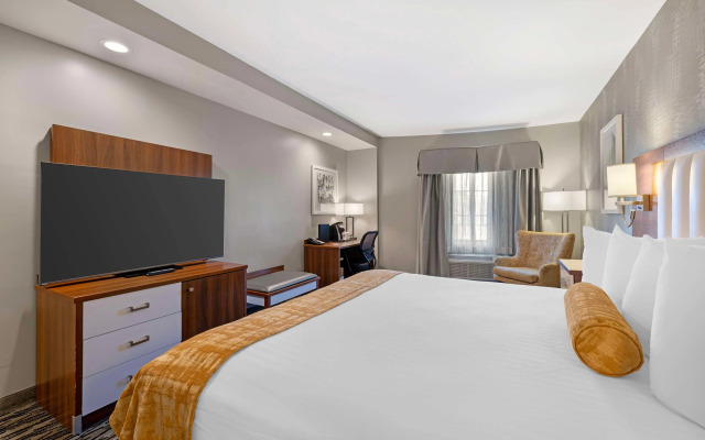 Best Western on the Avenue