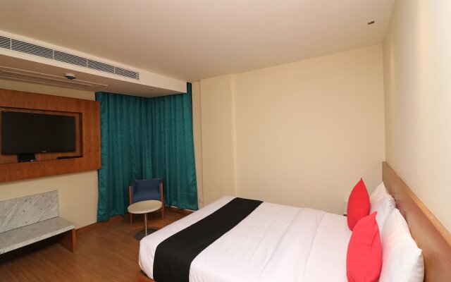 Capital O 27044 Hotel The Orion Plaza