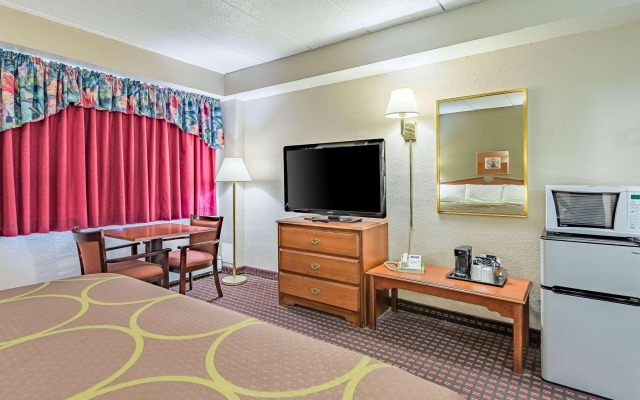 Rodeway Inn Saint Joseph